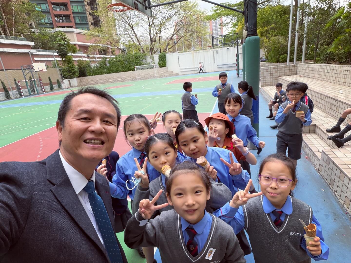 勤學守時、紀律整潔，雪糕獎勵到手！