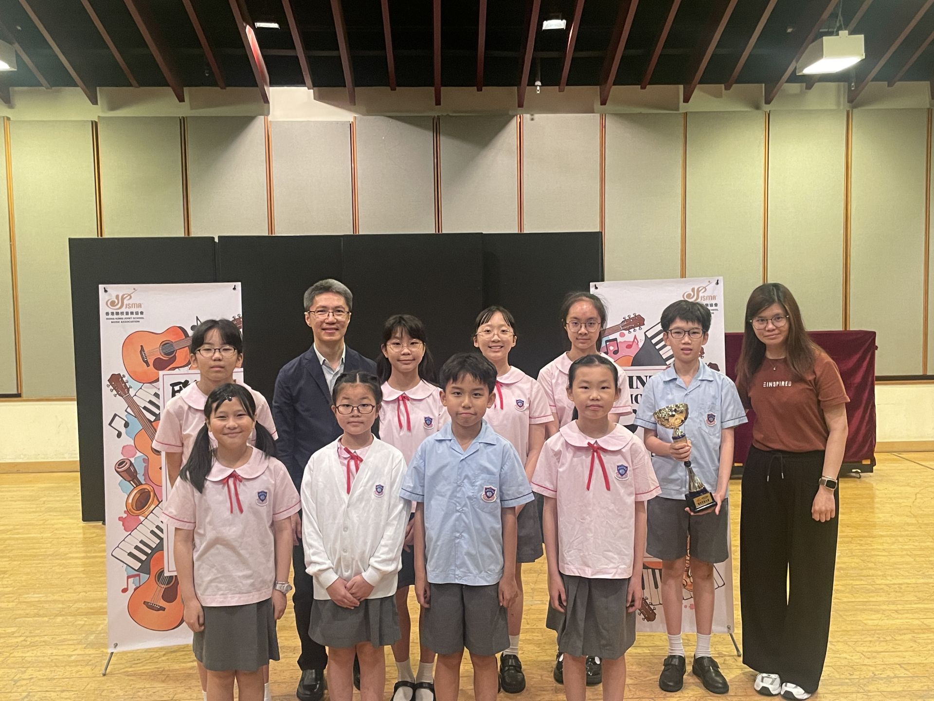 聯校音樂大賽牧童笛小組合奏賽事(金獎)